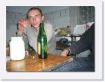 P1030374 * und am Abend ein Bier mit Einheimischen * 612 x 461 * (49KB)